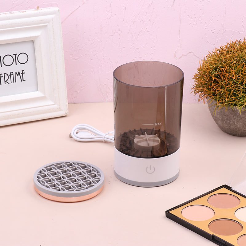 Electric Makeup Brush Cleaner – Portable USB Rechargeable Brush Spinner for Eye Shadow & Face Brushes