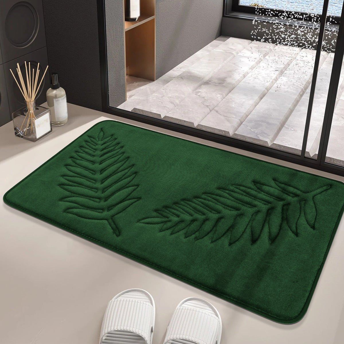 Ultra-Soft Memory Foam Bathroom Mat - Non-Slip, Super Absorbent, Machine Washable Rug (Multiple Sizes & Colors)